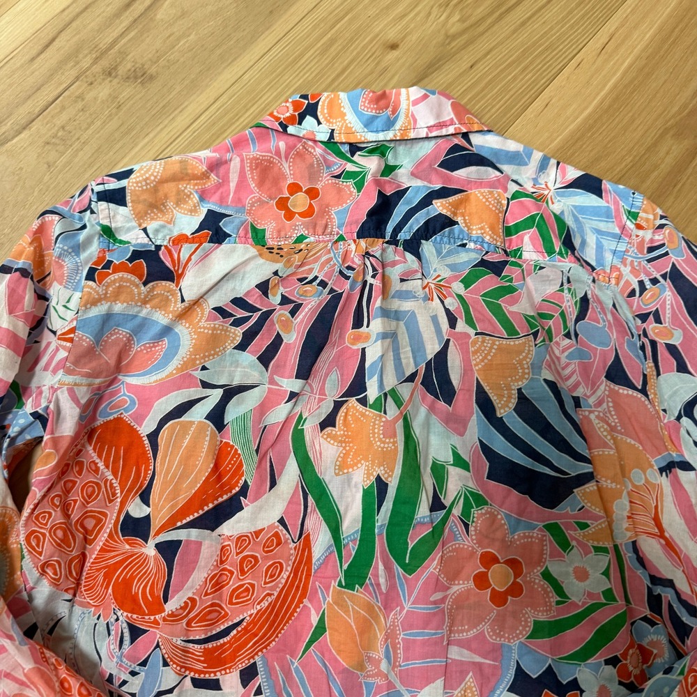 Talbots Button Down Shirt Womens Size M Multicolor Tropical Floral Cotton Top - Picture 9 of 9